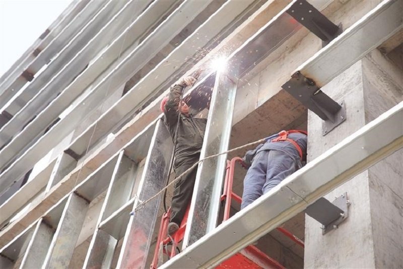 　　項目現(xiàn)場施工忙。 貴州日報天眼新聞記者 楊曦 攝